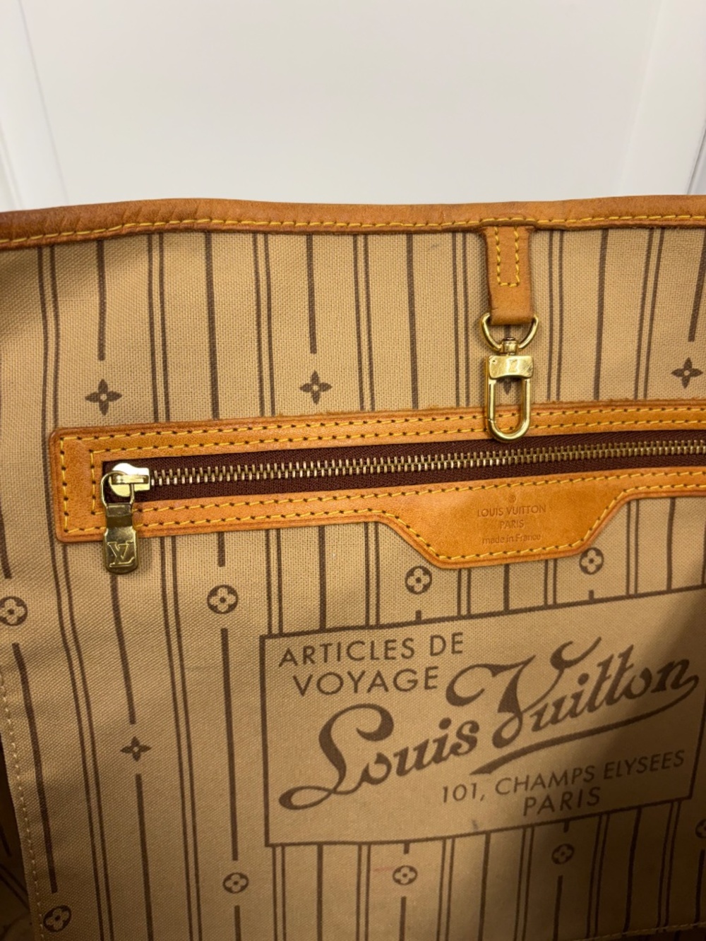 Louis Vuitton Neverfull GM Monogram Canvas - Picture 6 of 13